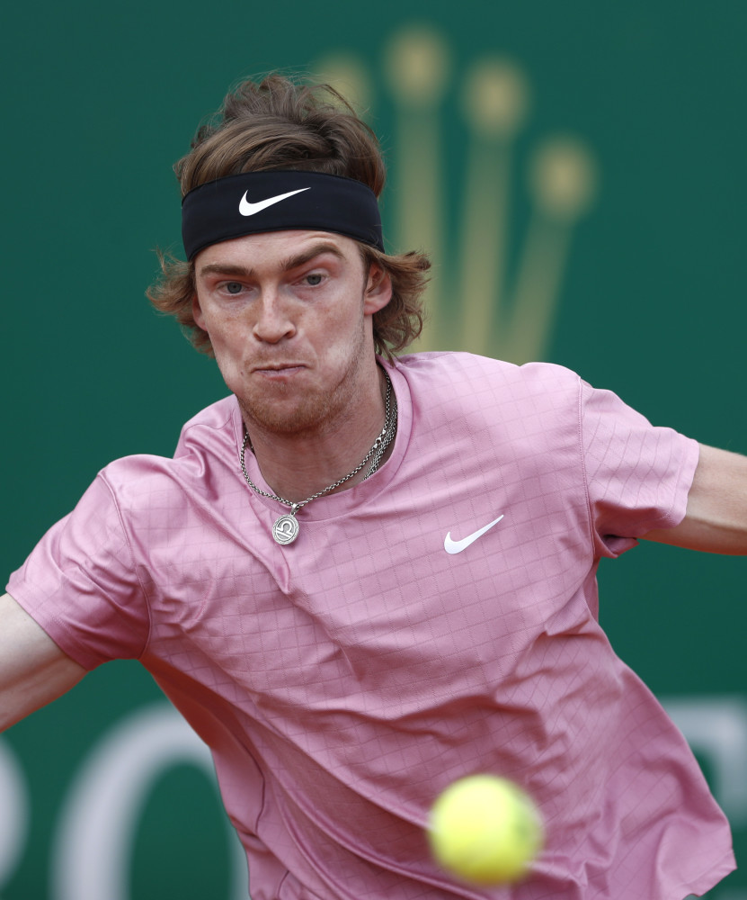 与球队风波 与球队风波