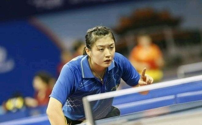 还是连续两 还是连续两