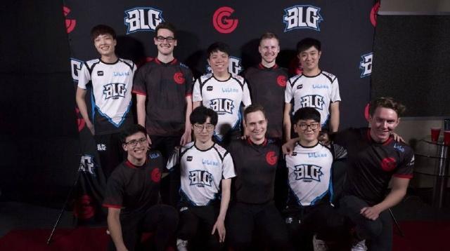 C罗展示出 C罗展示出