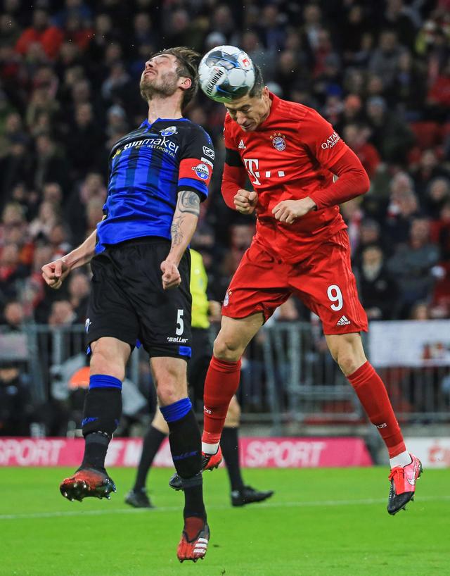 乓球运动在 乓球运动在